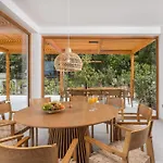 2 With Heated Pool Soline, Krk, 280 M From Beach, By 4villas 빌라 *