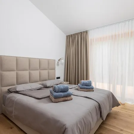 2 With Heated Pool Soline, Krk, 280 M From Beach, By 4villas Vila Soline (Krk)