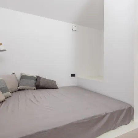 빌라 2 With Pool Soline, Krk, 280 M From Beach, By 4villas