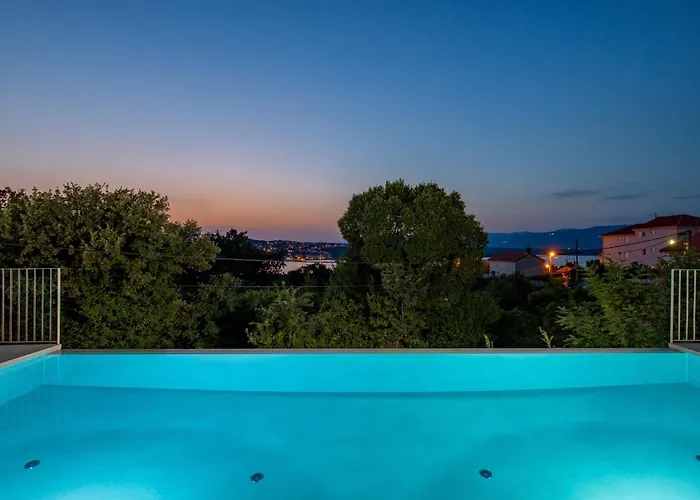 Vila 2 With Pool Soline, Krk, 280 M From Beach, By 4villas Soline (Krk)
