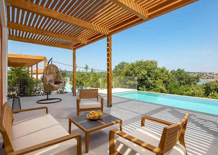2 With Pool Soline, Krk, 280 M From Beach, By 4villas Soline (Krk)
