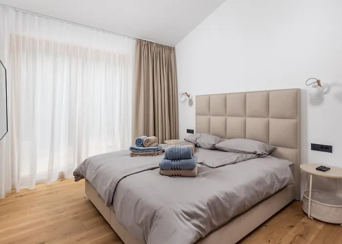 2 With Pool Soline, Krk, 280 M From Beach, By 4villas Vila Soline (Krk)