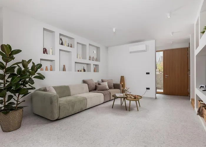 2 With Pool Soline, Krk, 280 M From Beach, By 4villas Vila