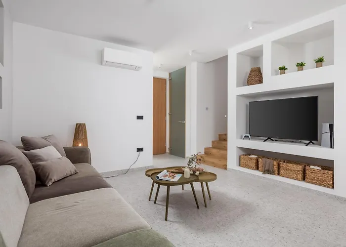 Vila 2 With Pool Soline, Krk, 280 M From Beach, By 4villas